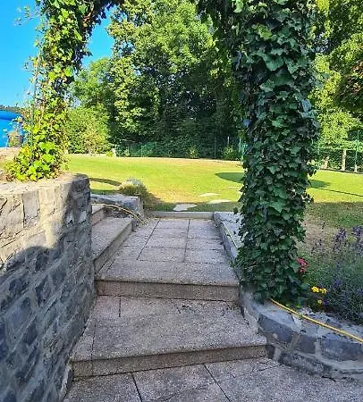 Amb Village Point * Dob